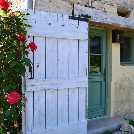 Couanac Gite Familial A La Campagne Avec Piscine Cayriech Exterior photo